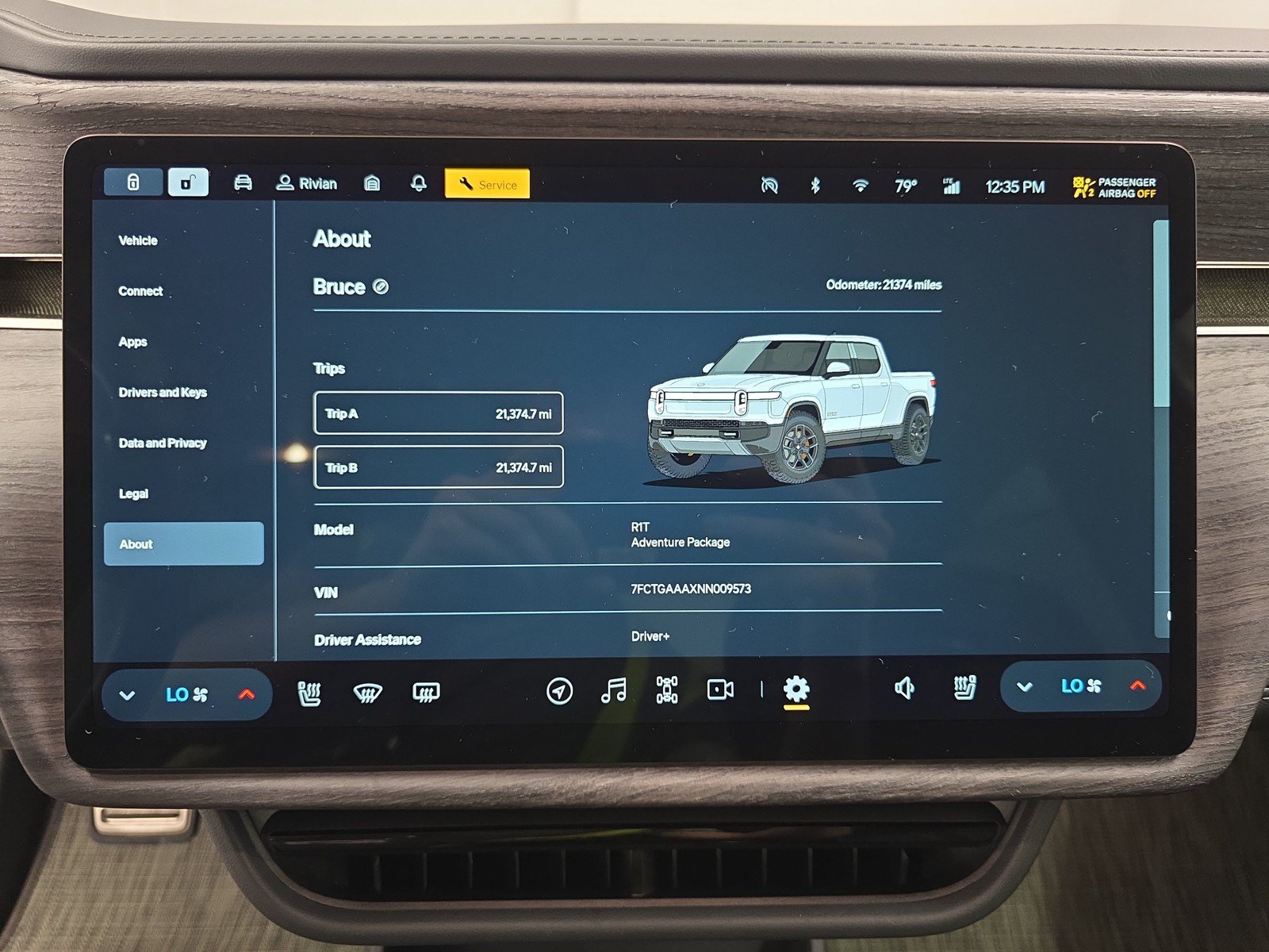Used 2022 Rivian R1T Adventure AWD/4WD image 25