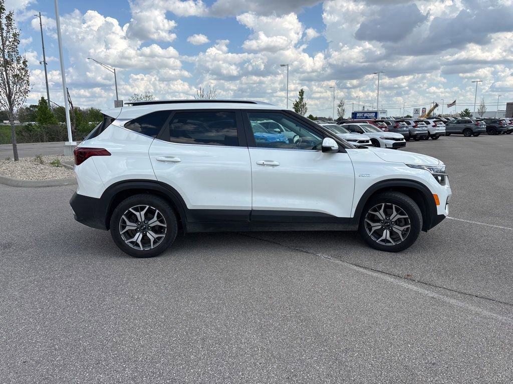 Used 2021 Kia Seltos EX AWD/4WD image 14
