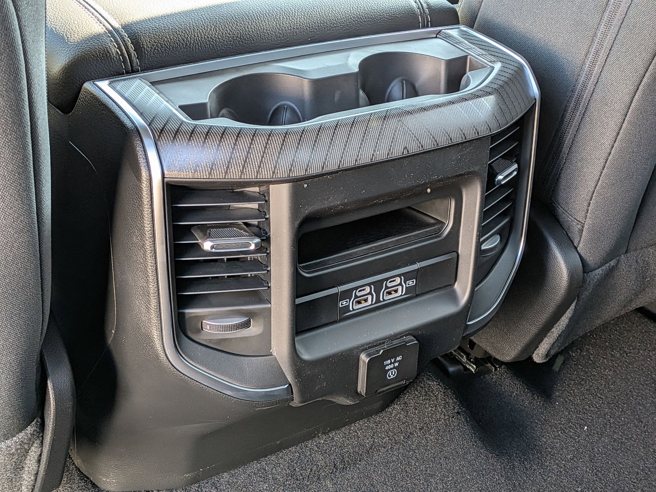 New 2026 RAM 1500 4x4 Crew Cab image 28