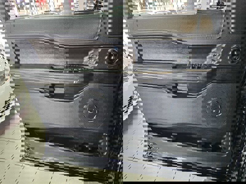 Used 2018 Ford Expedition Max Limited AWD/4WD image 22