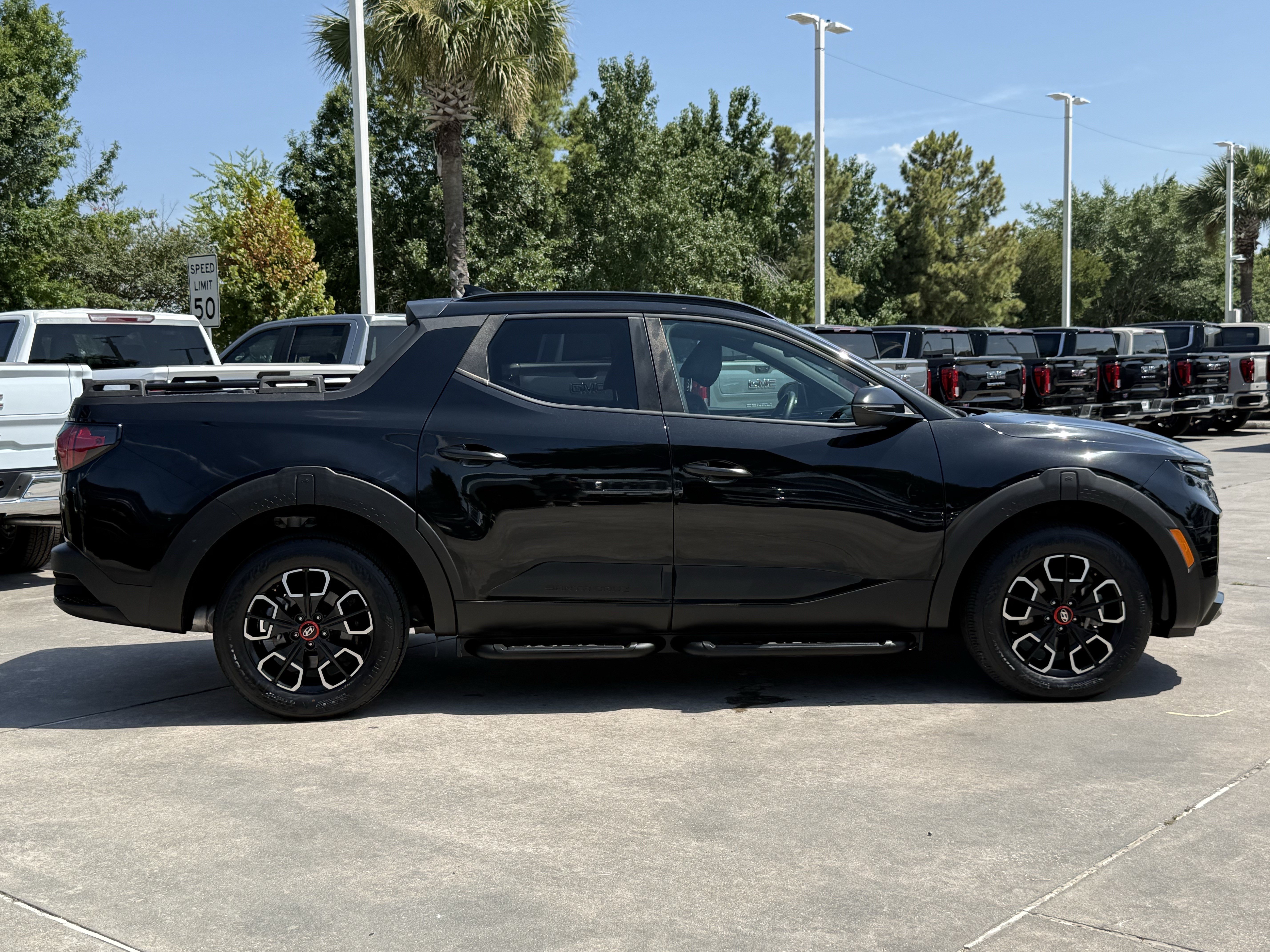 Used 2024 Hyundai Santa Cruz XRT AWD/4WD image 3