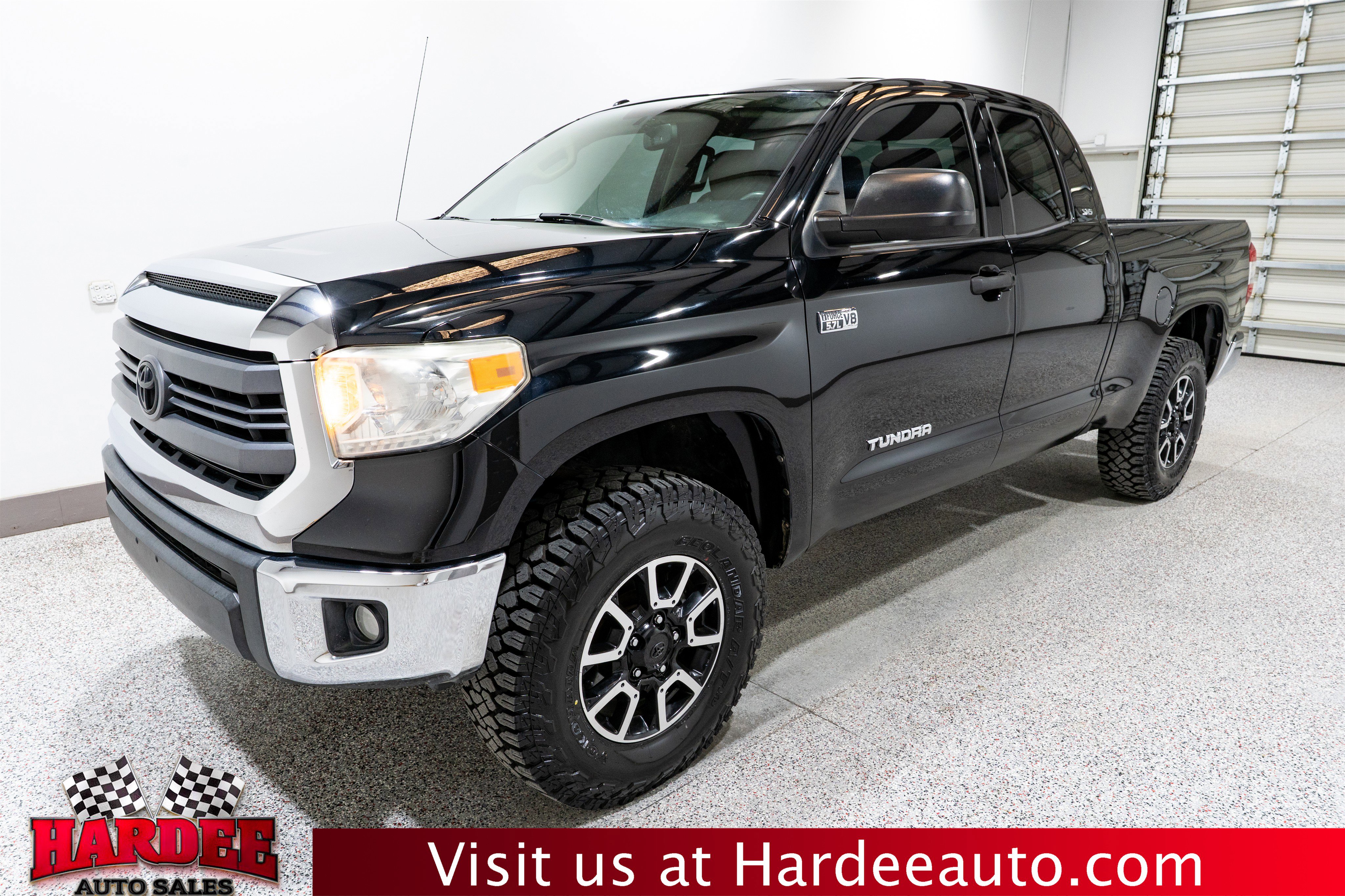 Used 2015 Toyota Tundra SR5 w/ TRD Off Road Package AWD/4WD video 2