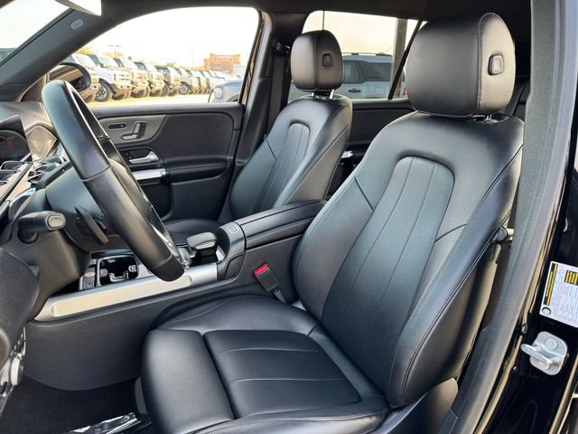 Used 2023 Mercedes-Benz GLB 250 4MATIC image 13