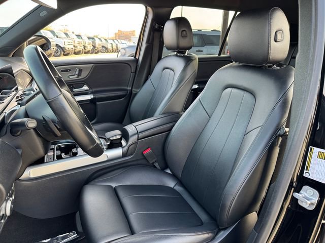 Used 2023 Mercedes-Benz GLB 250 4MATIC image 13
