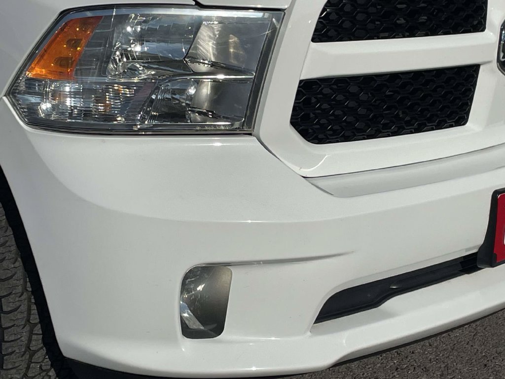 Used 2015 RAM 1500 Express AWD/4WD image 49