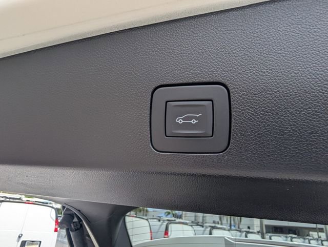 Used 2023 Buick Encore GX Essence w/ Experience Buick Package FWD image 14