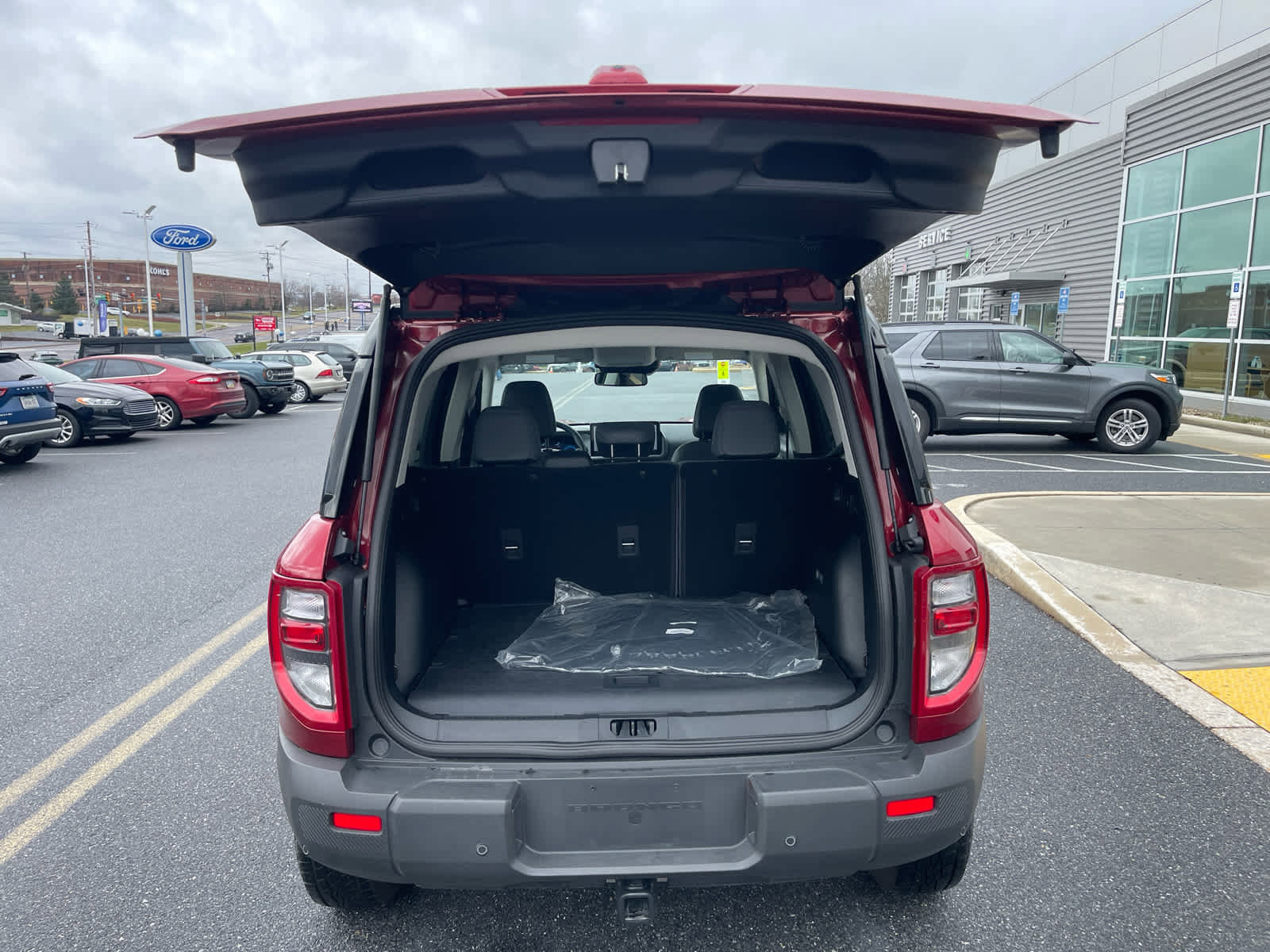 Used 2025 Ford Bronco Sport Badlands image 5