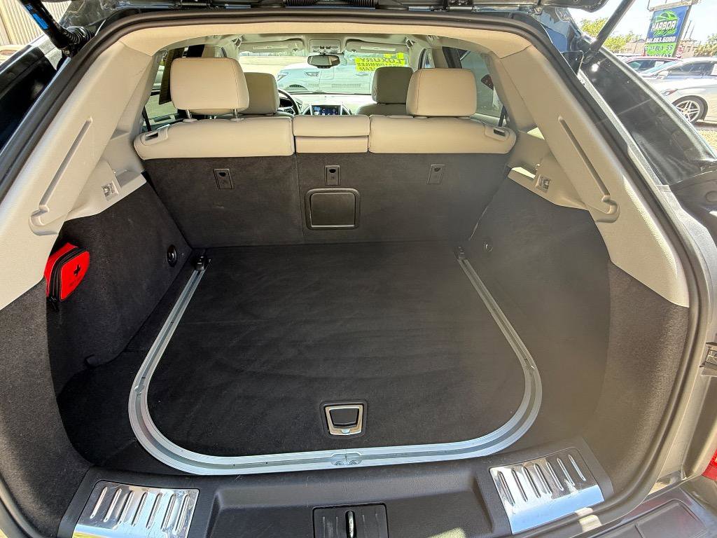 Used 2014 Cadillac SRX Performance w/ Driver Awareness Package FWD image 19
