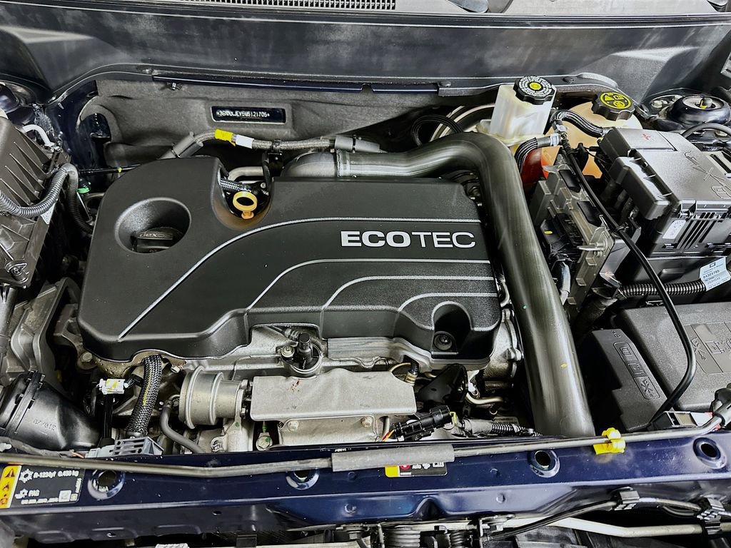 Used 2021 Chevrolet Equinox LT w/ Driver Convenience Package image 29