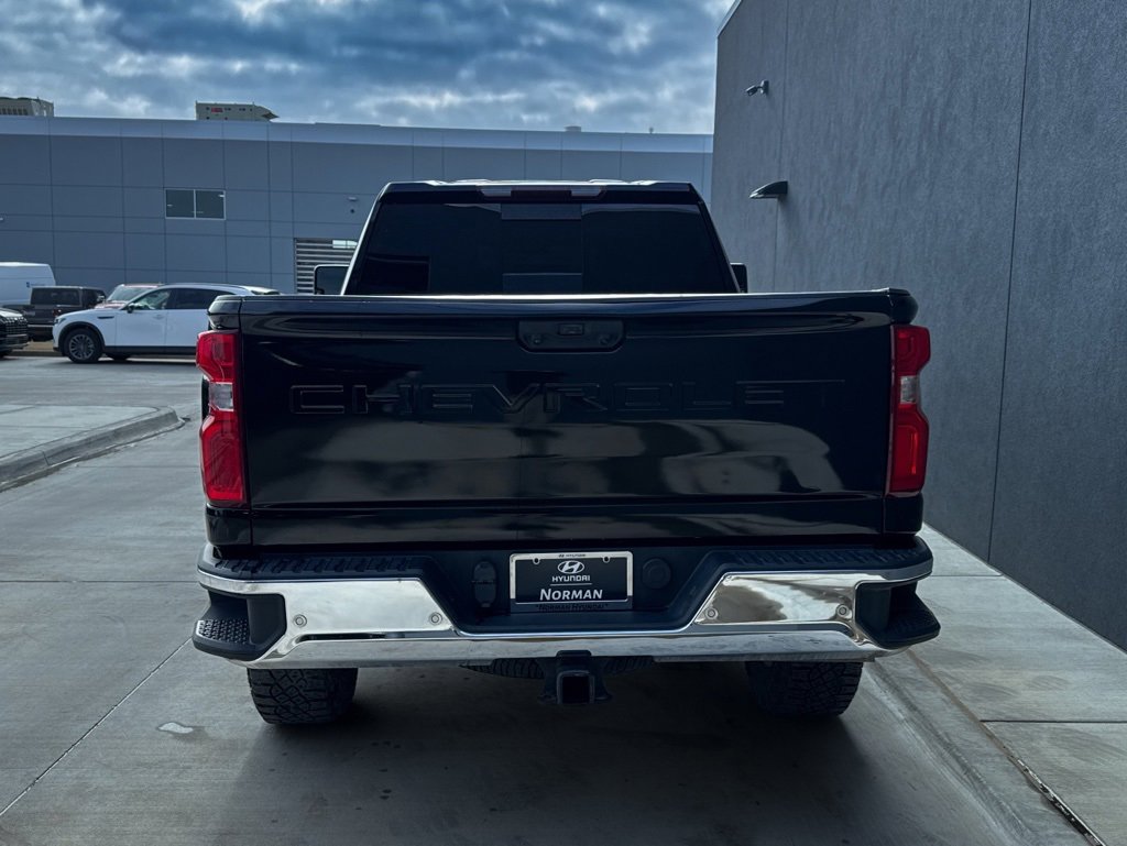 Used 2021 Chevrolet Silverado 2500 LTZ w/ LTZ Plus Package image 22