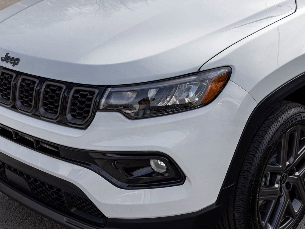 New 2026 Jeep Compass Limited image 18