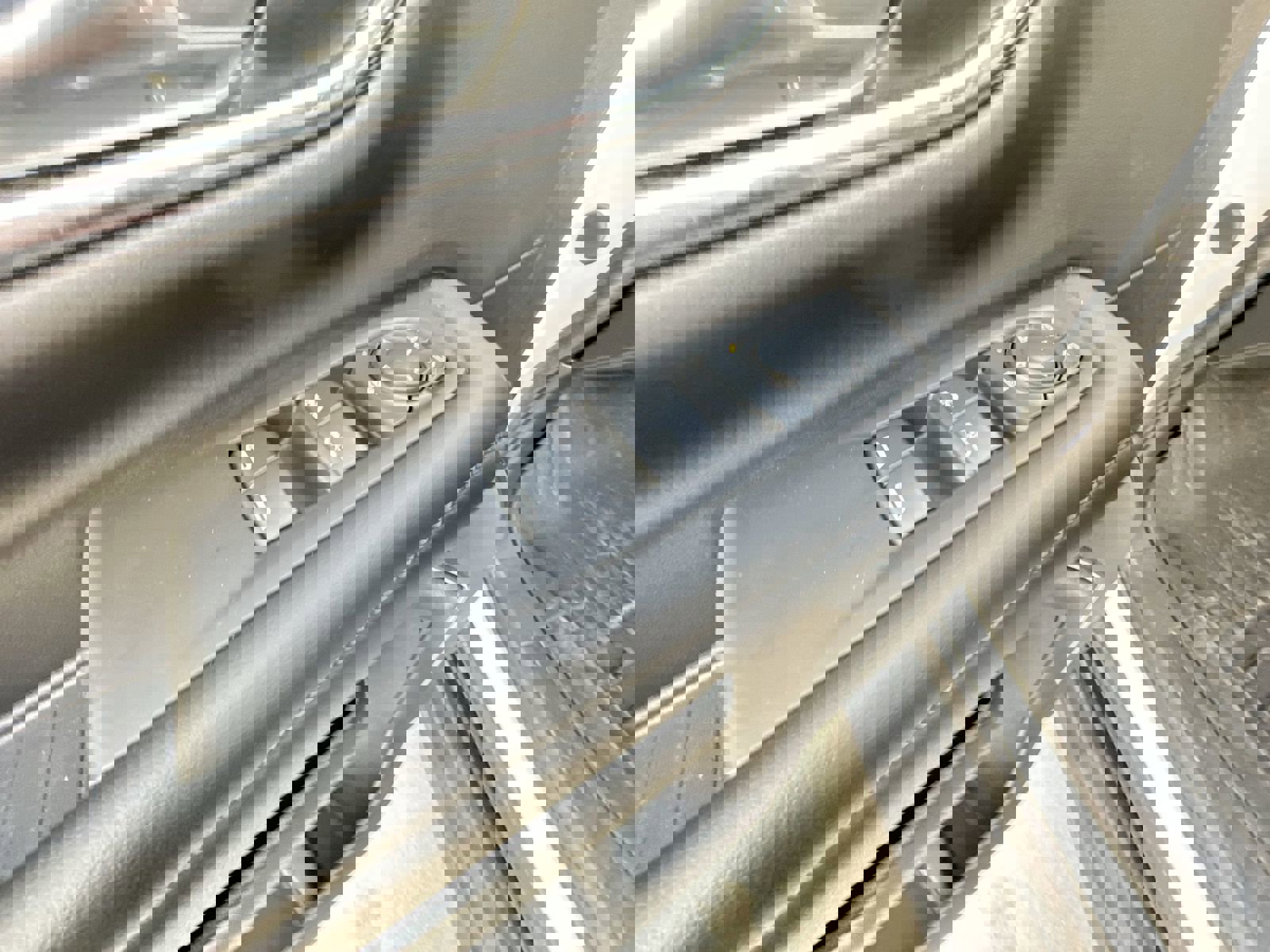 Used 2024 GMC Yukon XL SLE w/ Gmc Pro Safety Plus Package image 23