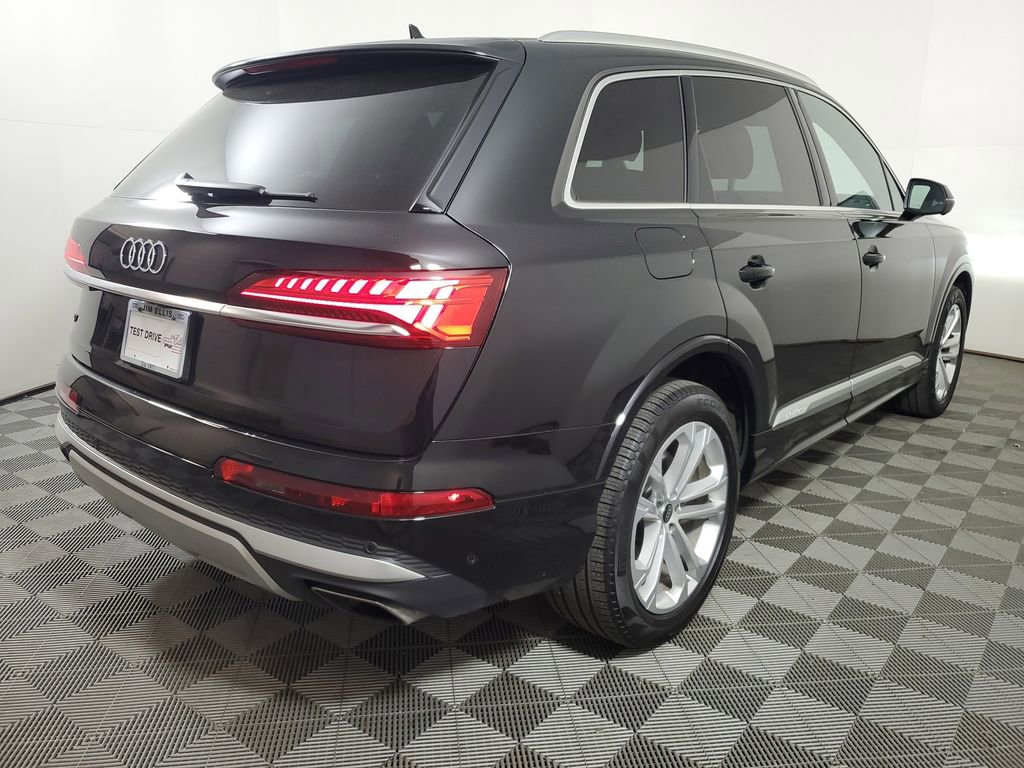 Used 2025 Audi Q7 2.0T Premium w/ Convenience Package AWD/4WD image 6