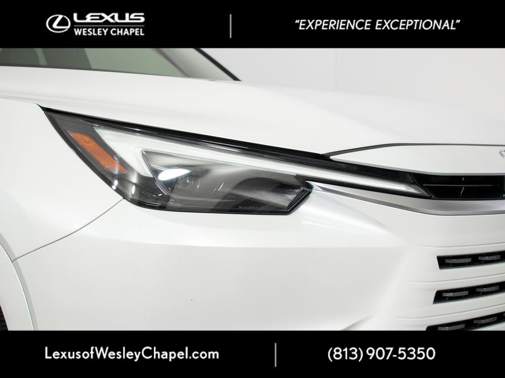 Used 2024 Lexus TX 350 FWD w/ Cold Weather Package image 3