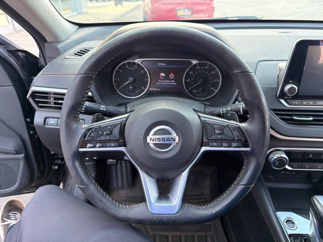Used 2021 Nissan Altima 2.5 SR FWD image 17
