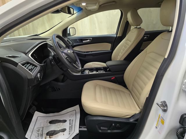 Used 2020 Ford Edge SEL w/ Convenience Package AWD/4WD image 16
