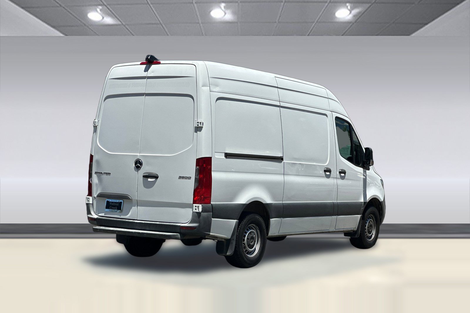 Used 2022 Mercedes-Benz Sprinter 2500 image 8