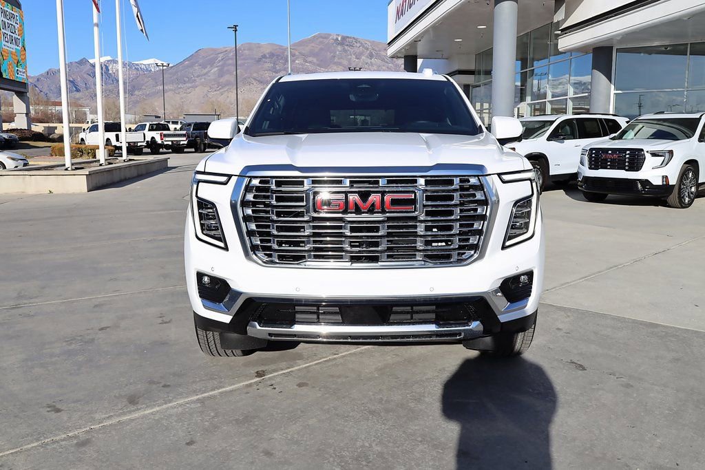 New 2026 GMC Yukon XL Denali w/ Denali Reserve Package image 9