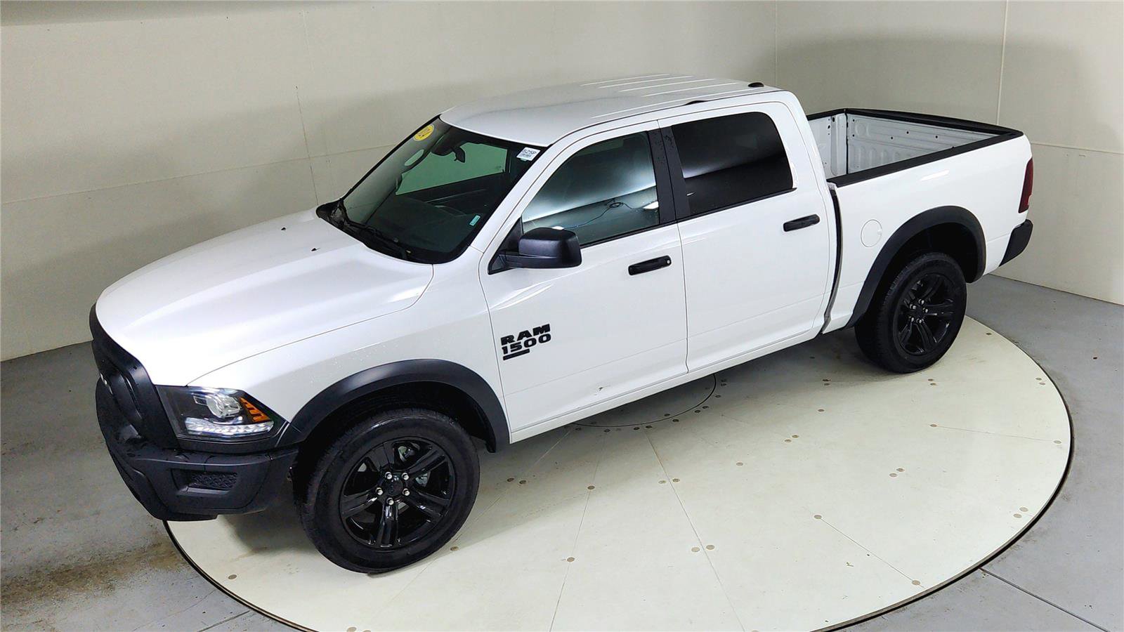 Used 2024 RAM 1500 Classic Warlock image 18
