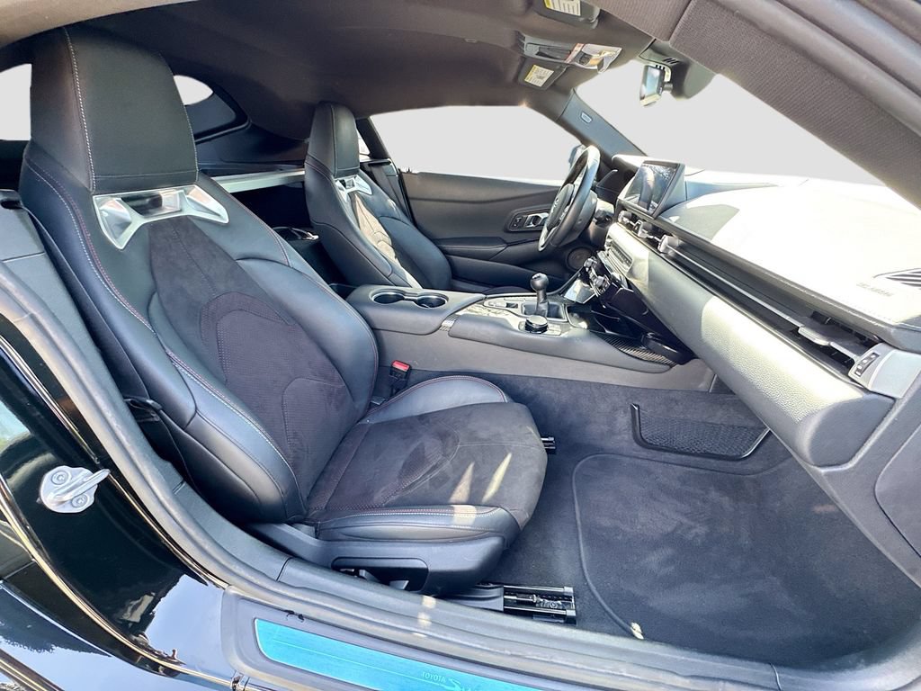 Used 2025 Toyota Supra RWD image 25