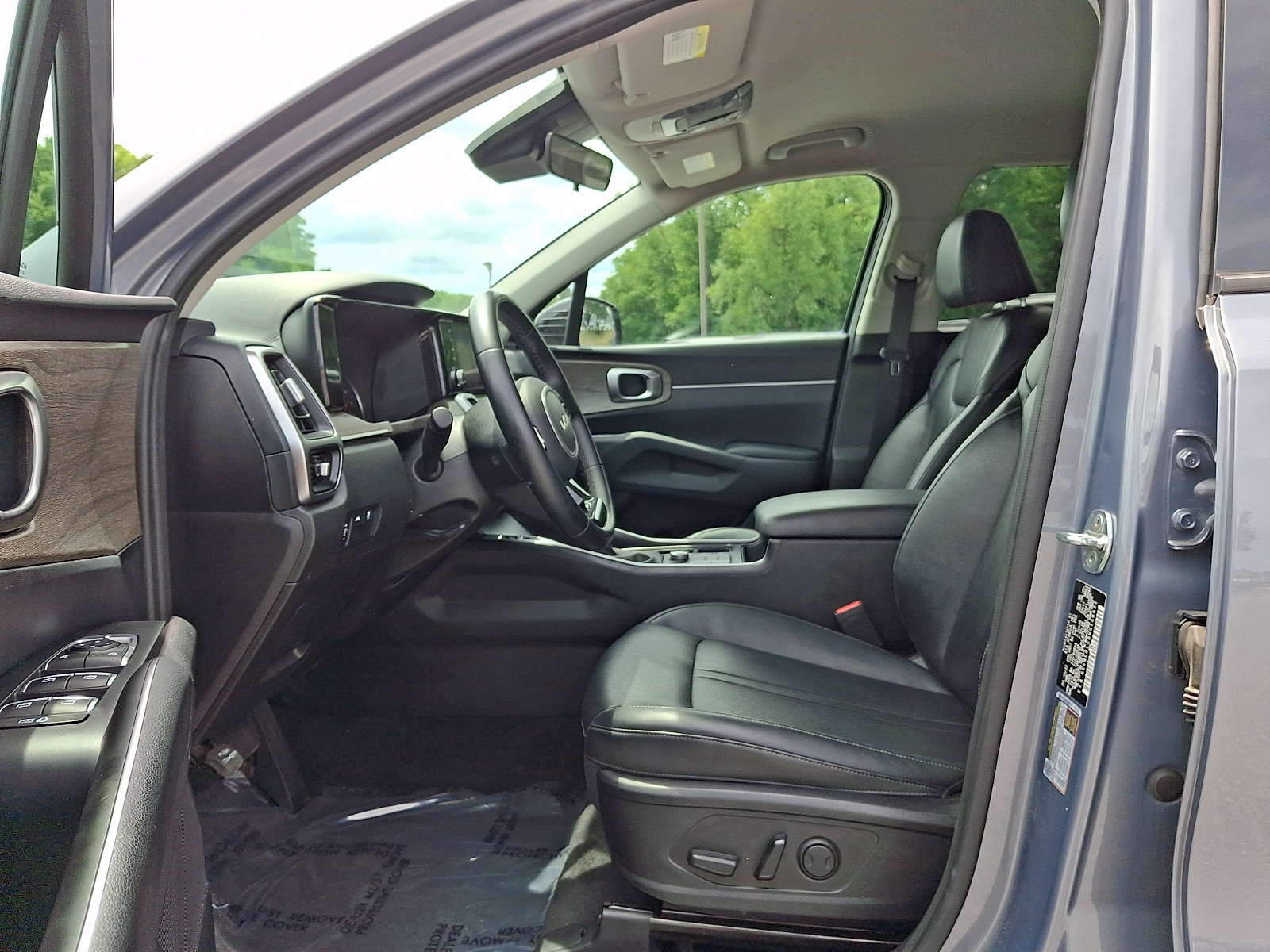 Used 2022 Kia Sorento S AWD/4WD image 13