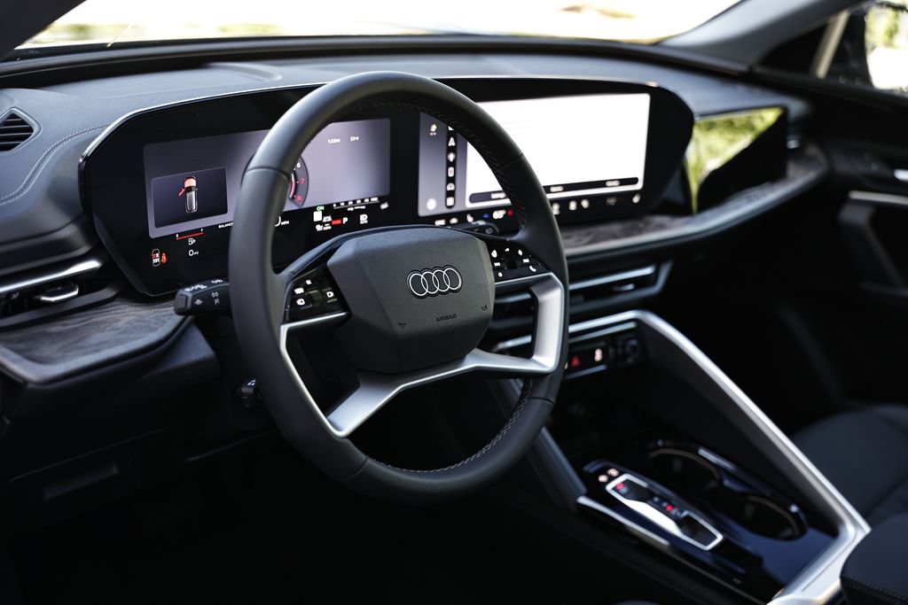 New 2026 Audi Q5 Premium AWD/4WD image 17
