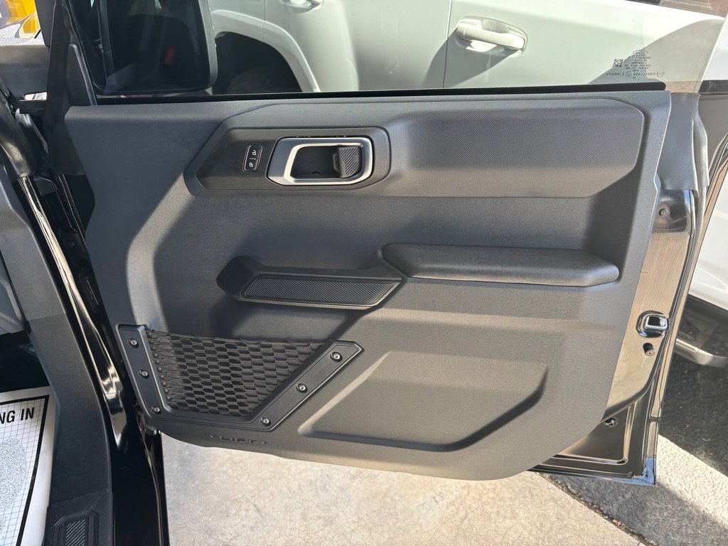 Used 2025 Ford Bronco Big Bend image 29