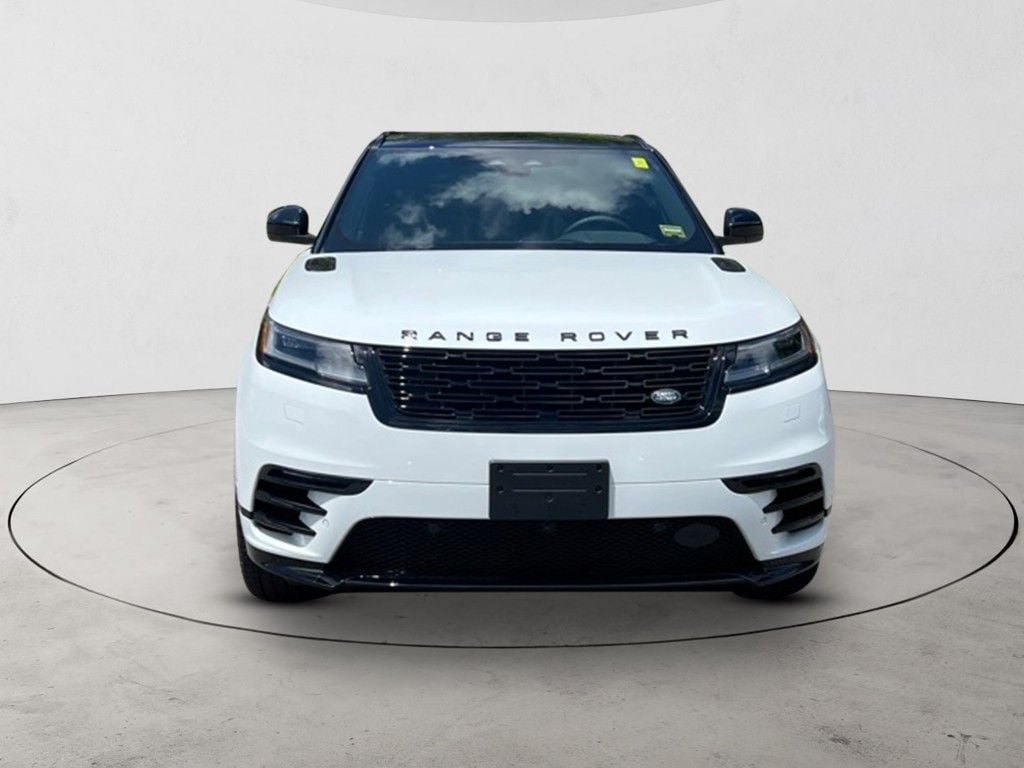 New 2026 Land Rover Range Rover Velar Dynamic SE AWD/4WD image 8