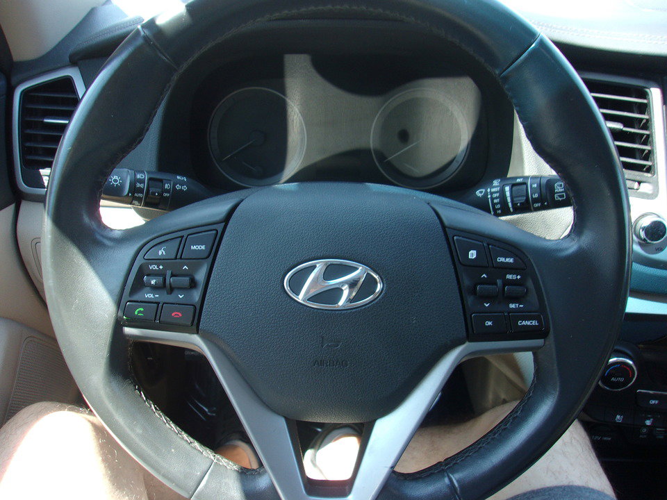 Used 2016 Hyundai Tucson Limited w/ Option Group 03 image 13