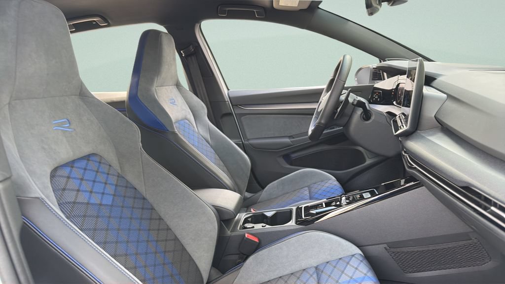 New 2026 Volkswagen Golf w/ Euro Style Package AWD/4WD image 30
