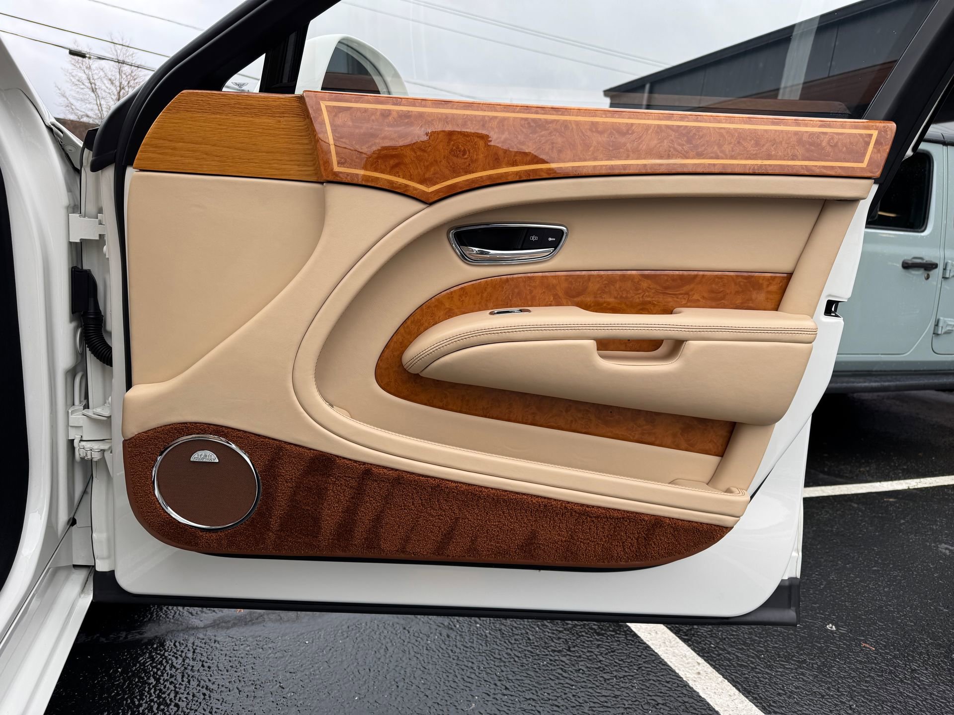 Used 2013 Bentley Mulsanne image 70