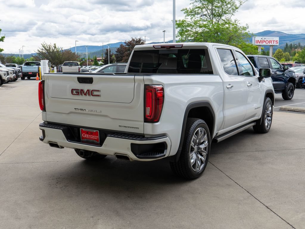 Used 2023 GMC Sierra 1500 Denali w/ Denali Reserve Package AWD/4WD image 7
