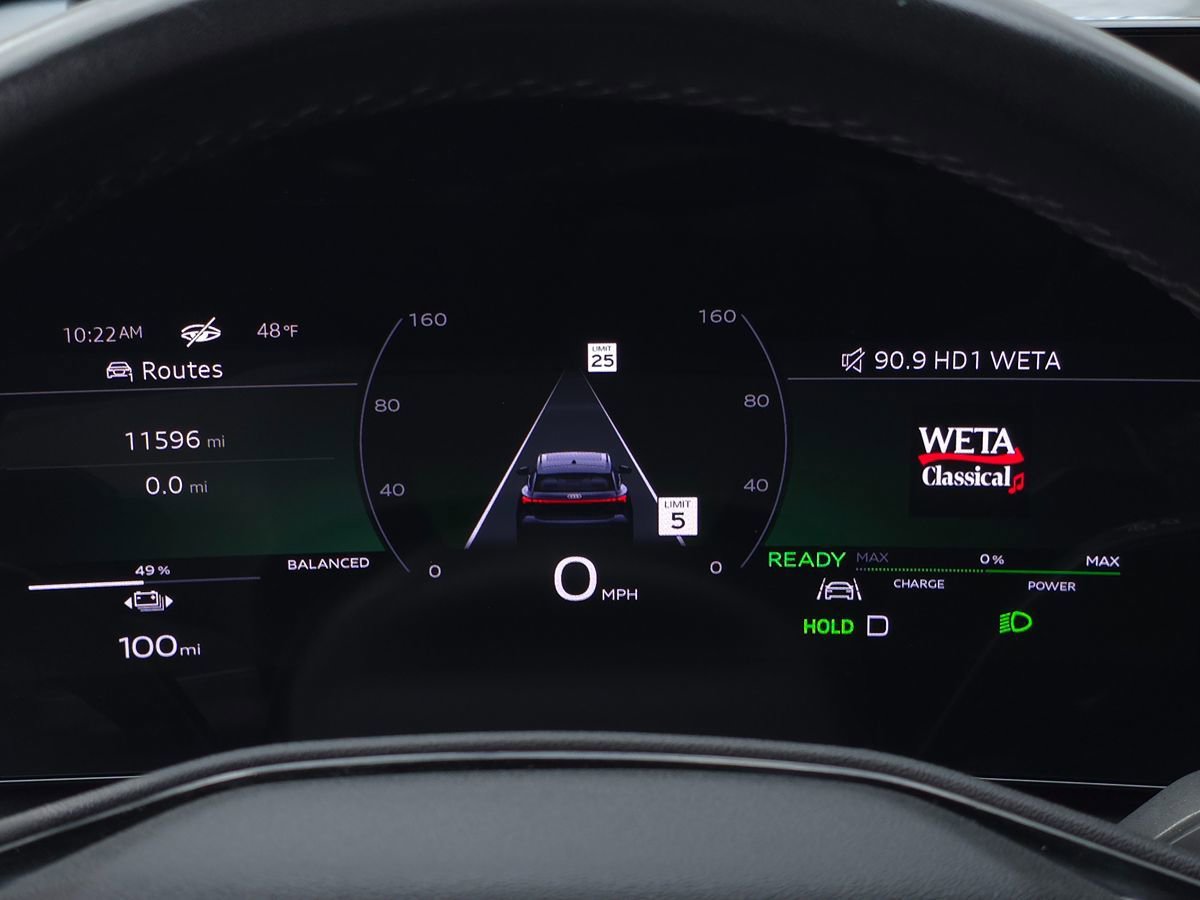 Used 2025 Audi Q6 e-tron Premium Plus AWD/4WD image 30