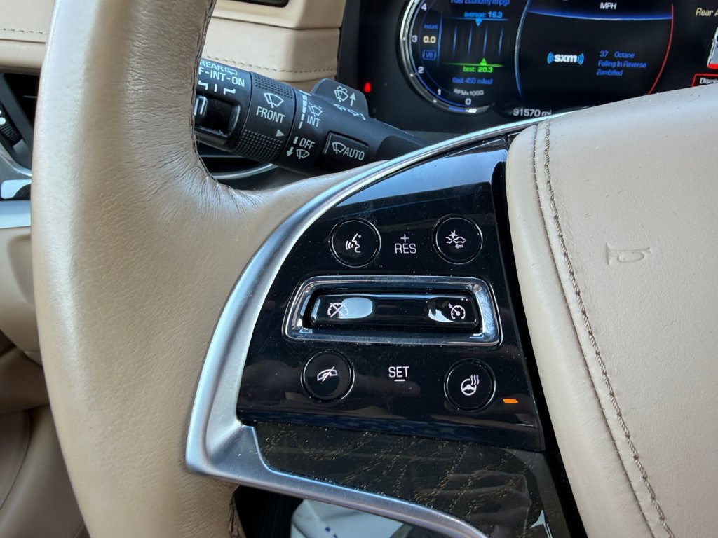 Used 2018 Cadillac Escalade ESV Platinum AWD/4WD image 15