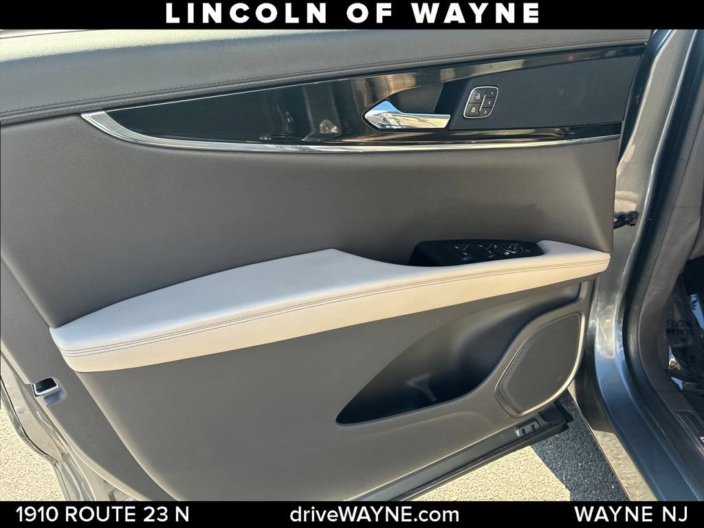 Certified 2022 Lincoln Nautilus Reserve AWD/4WD image 13
