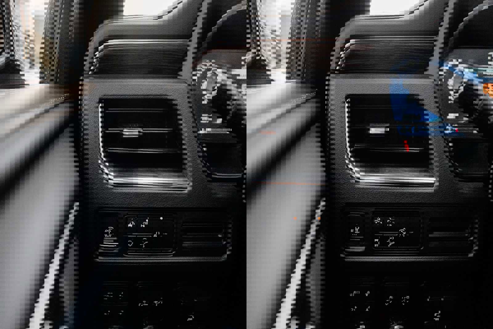 Certified 2023 Chevrolet Tahoe Z71 w/ Max Trailering Package image 25