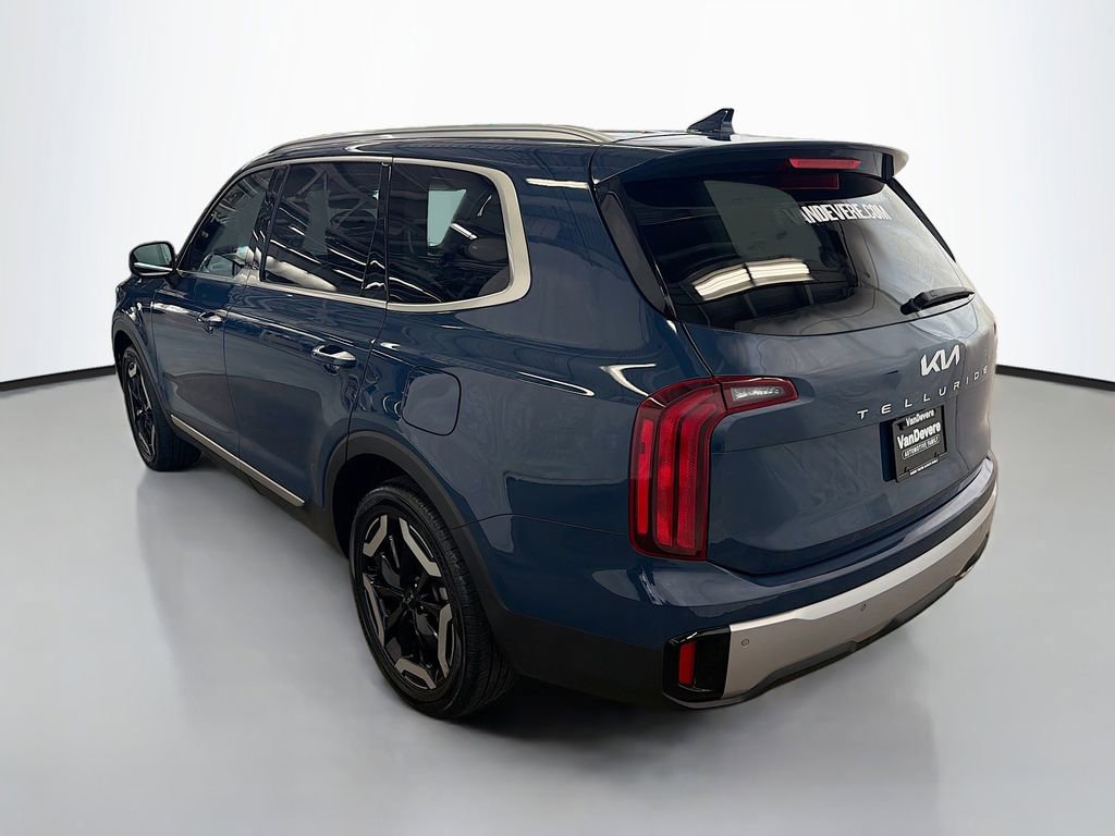 Used 2023 Kia Telluride S w/ S Sunroof Package image 7
