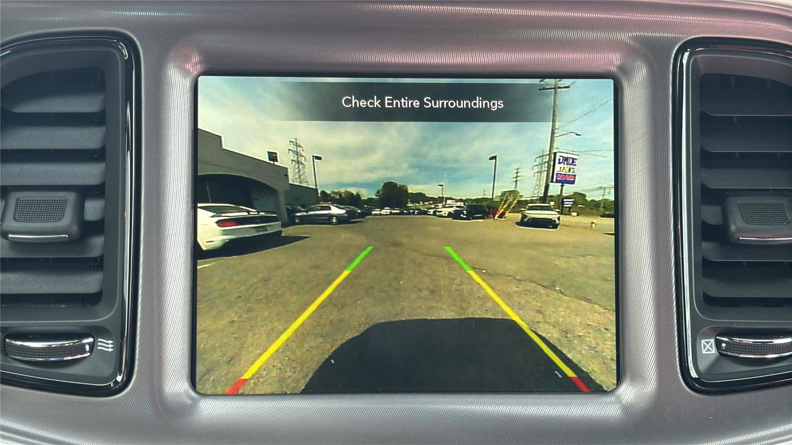 Used 2022 Dodge Challenger SXT w/ Driver Convenience Group image 22