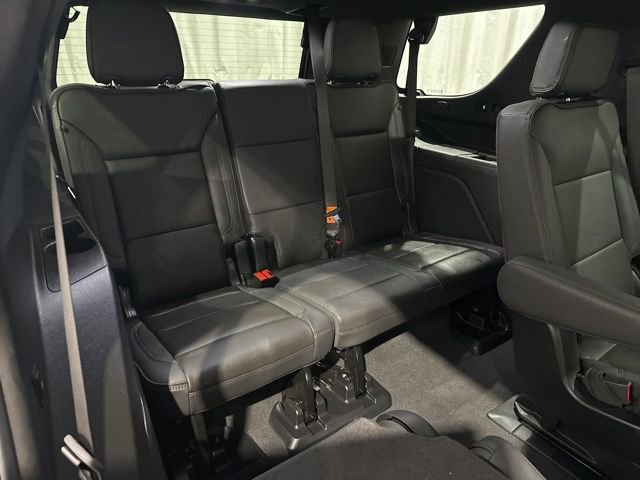Certified 2024 Chevrolet Tahoe High Country w/ Advanced Technology Package AWD/4WD image 16