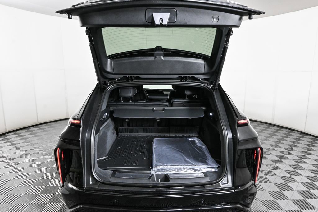 New 2026 Cadillac Lyriq V w/ LPO, Floor Liner Package image 32