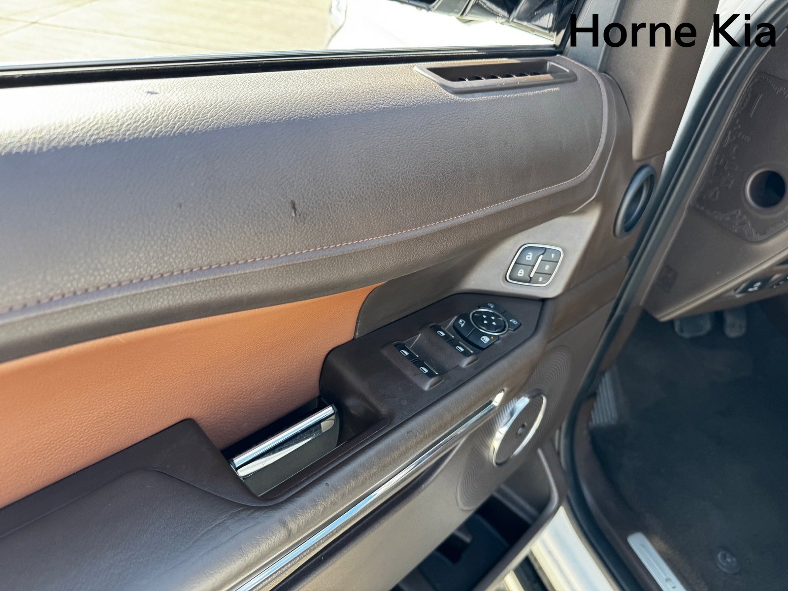 Used 2022 Ford Expedition King Ranch image 11