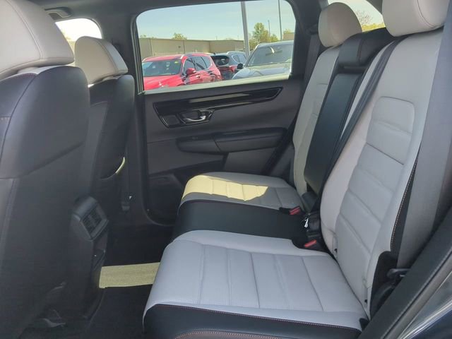 Used 2025 Honda CR-V Sport Touring image 13