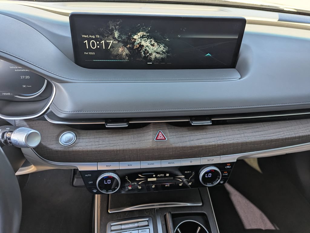 Used 2022 Genesis G80 2.5T w/ Prestige Package RWD image 17