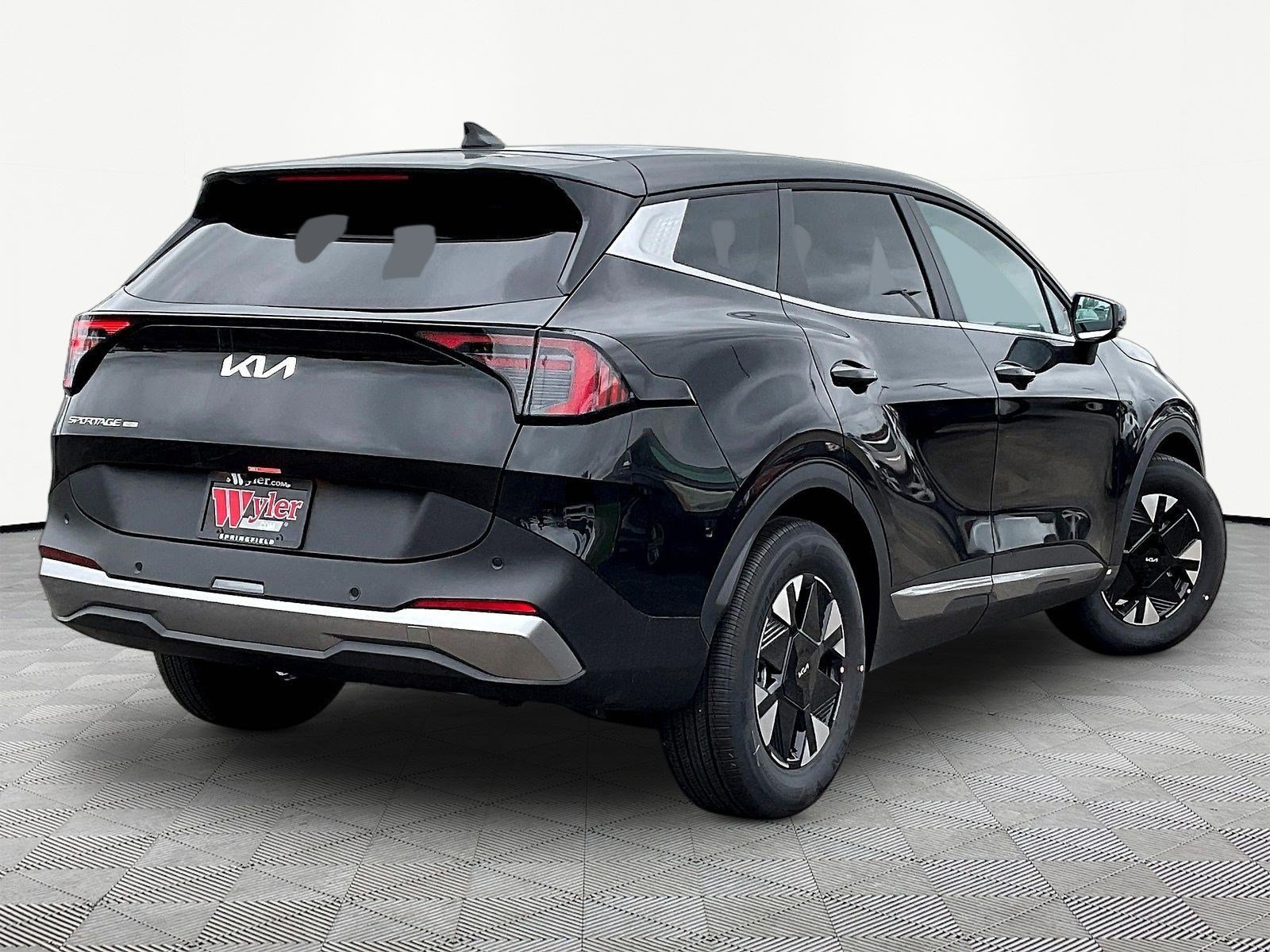 New 2027 Kia Sportage LX FWD image 7