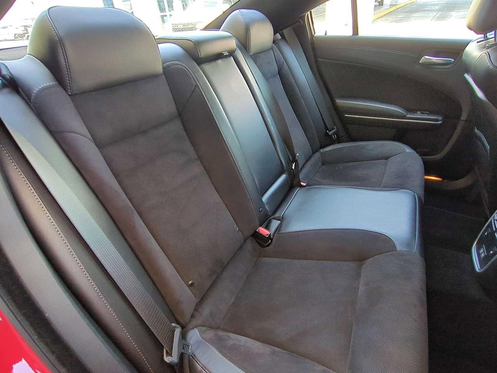 Used 2022 Dodge Charger R/T w/ Plus Group RWD image 24