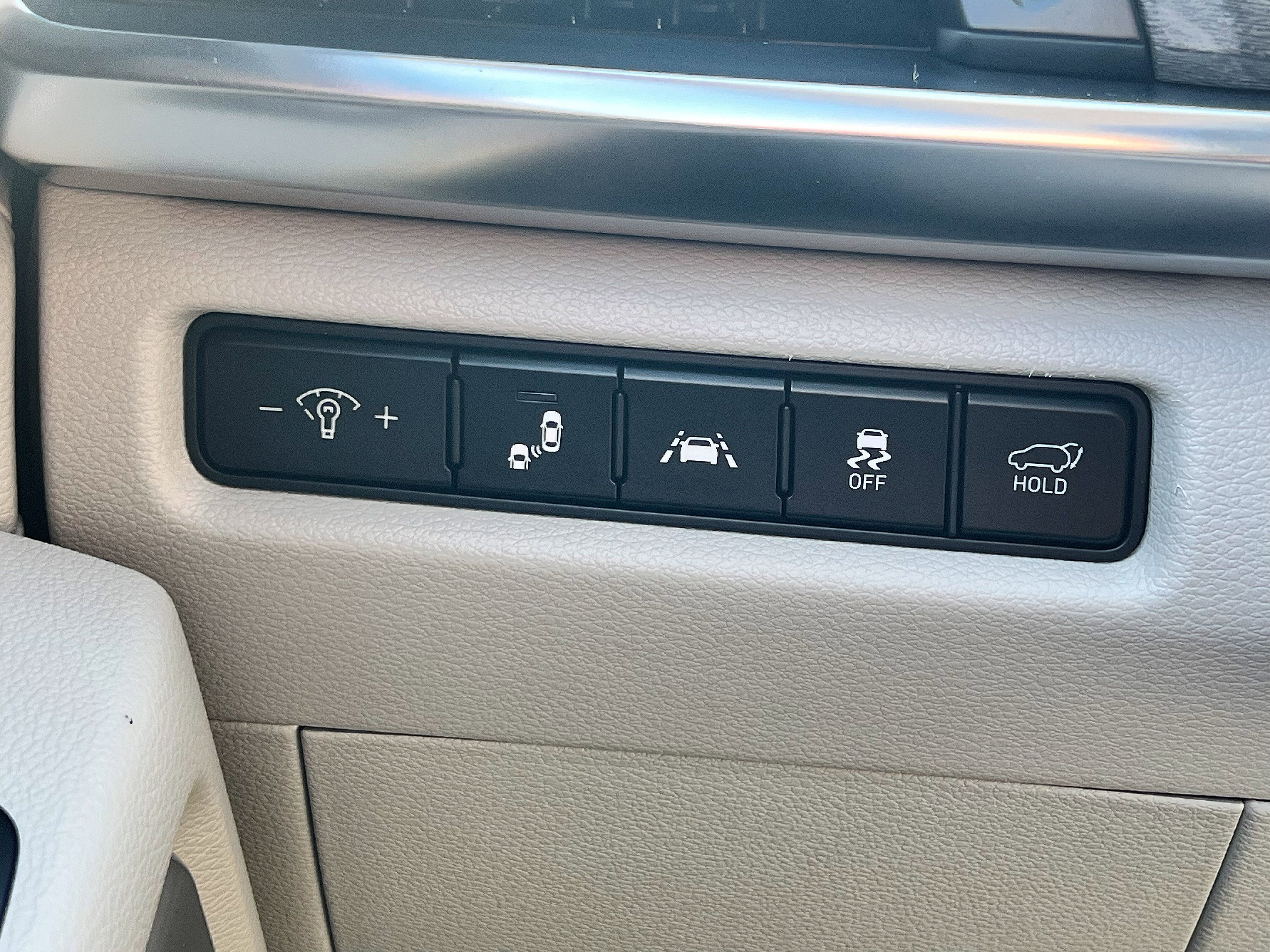 Used 2020 Kia Telluride SX w/ SX Prestige Package image 17