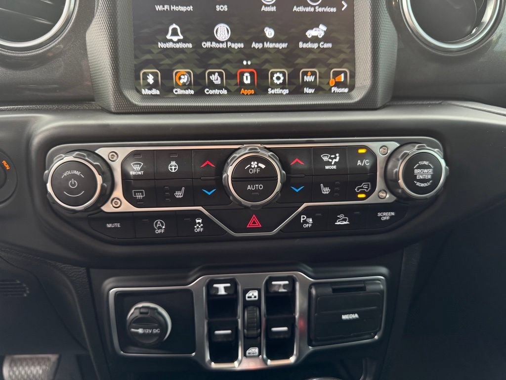Used 2021 Jeep Wrangler Unlimited Sahara AWD/4WD image 47
