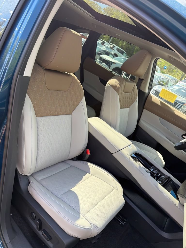 New 2026 Nissan Murano Platinum w/ Cargo Package AWD/4WD image 27
