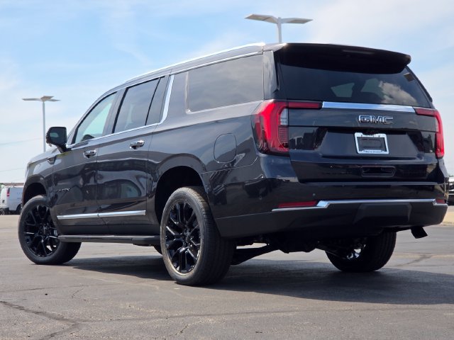 New 2026 GMC Yukon XL Elevation w/ Elevation Premium Package AWD/4WD image 17