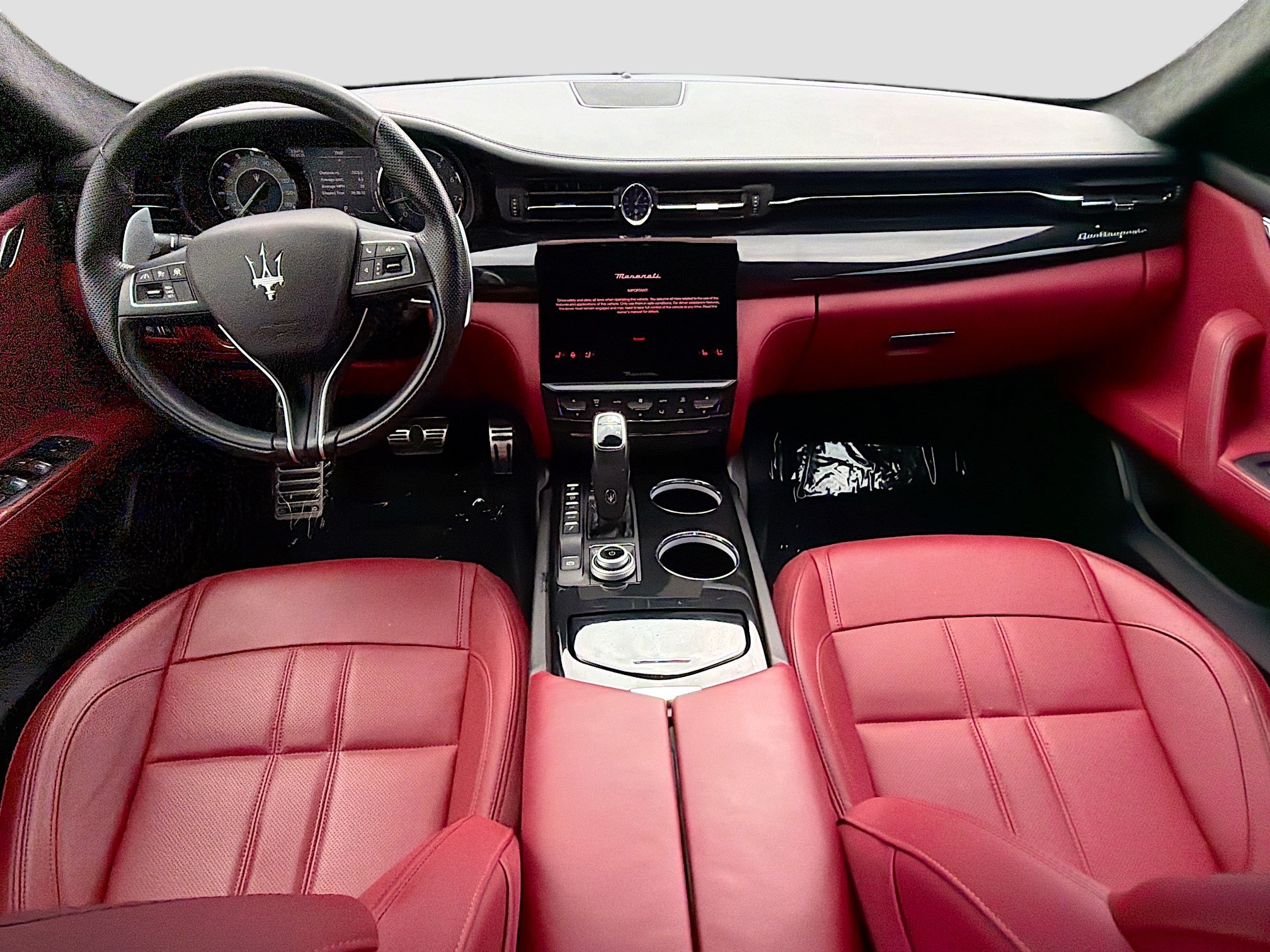 Used 2023 Maserati Quattroporte Modena RWD image 15